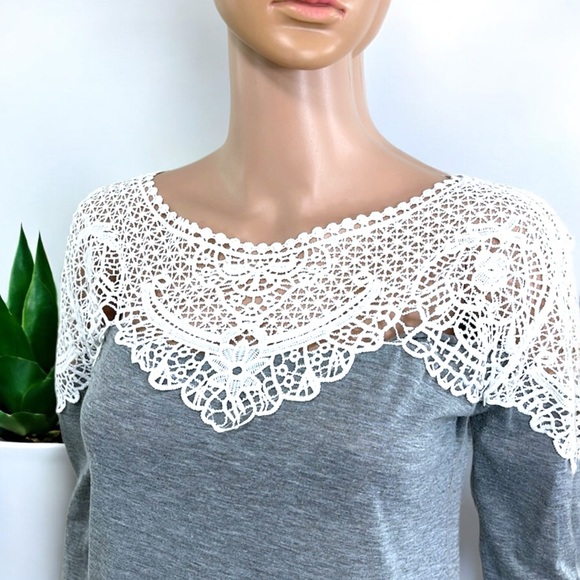 Heather Gray Plain Lace Long Sleeve Crew Neck T-Shirt - Picture 4 of 16